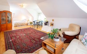 Marinela'S Bnb